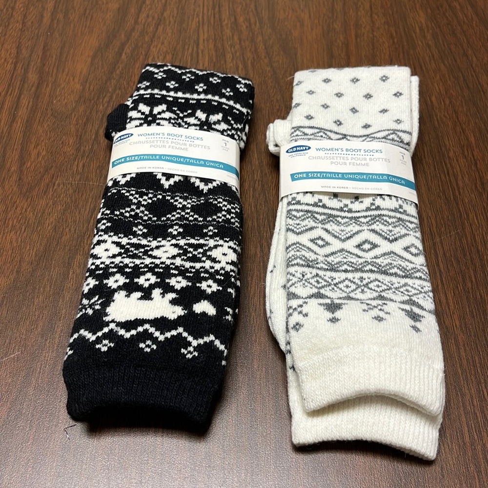 Old Navy Women’s boot socks, 2 pair, NWT